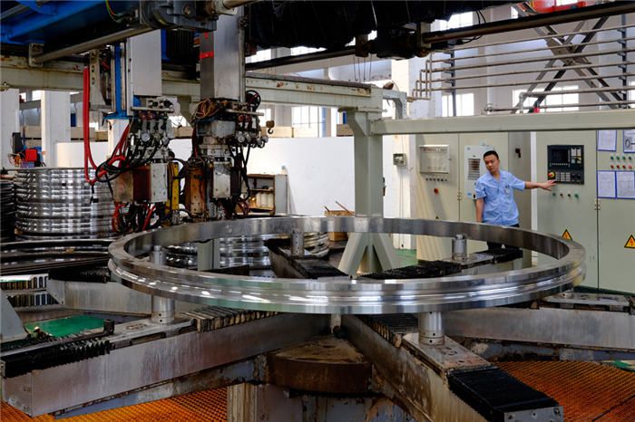 轴承滚道感应淬火